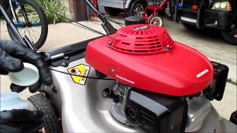 How Much Oil Does A Honda Lawn Mower Hold?